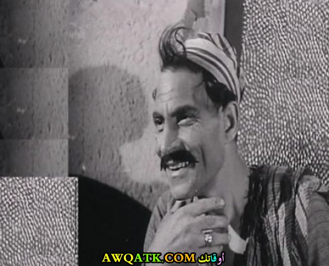 صورة جميلة للفنان الجميل كامل أنور