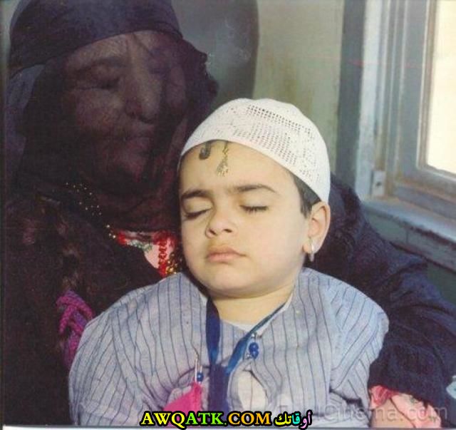 صورة الفنان كريم الحسيني وهو طفل صورة قديمة نادرة