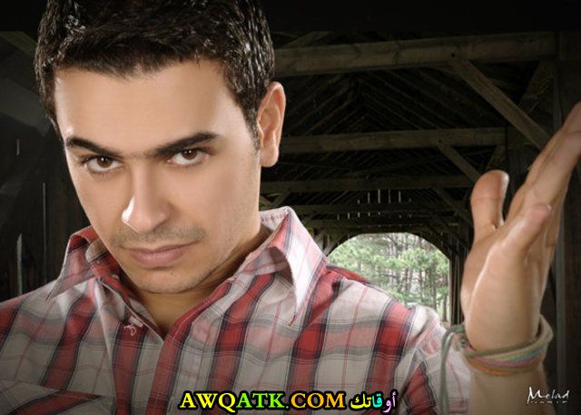 صورة للفنان كريم الحسيني