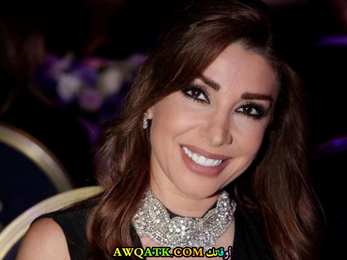 صورة الفنانة إلين خلف
