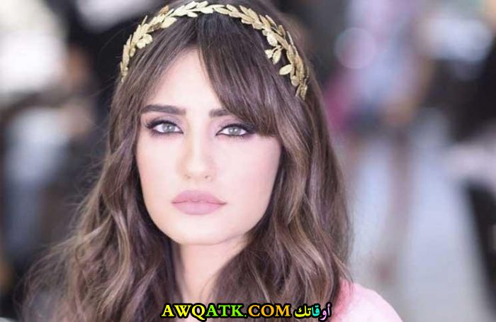 الفنانة إيميه صياح