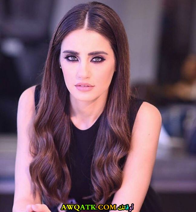صورة الفنانة إيميه صياح