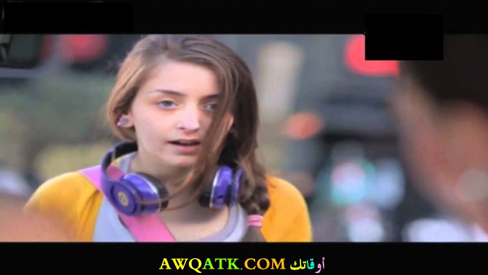 الفنانة دينا حرب