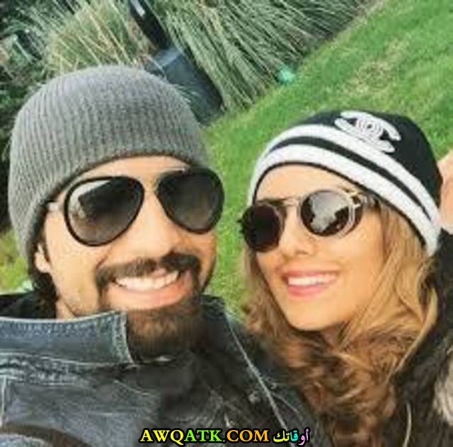 صورة فؤاد علي وزوجته 