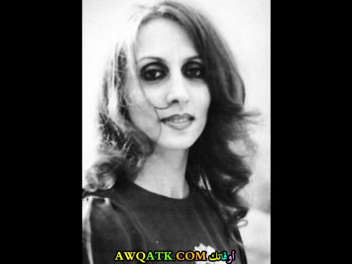 صورة قديمة للممثلة فيروز