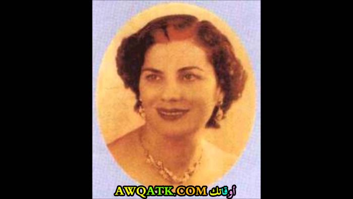 صورة الفنانة لور دكاش