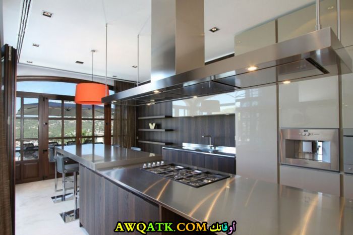 مطبخ فيلا بتصميم مودرن وشيك