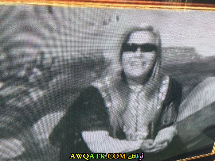 صورة الفنانة ميسون الصناع