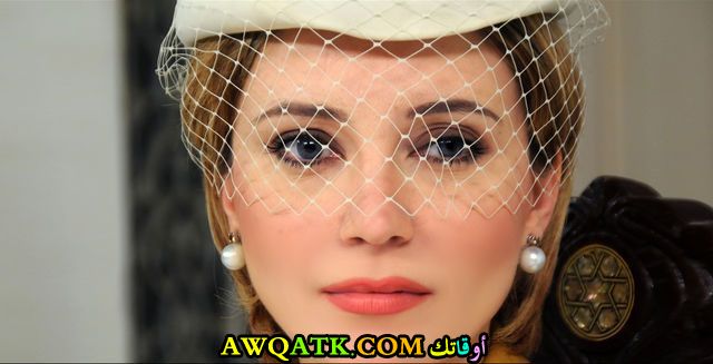 صورة الفنانة نورا رحال