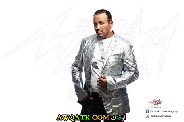 أحدث صورة للفنان هشام عباس