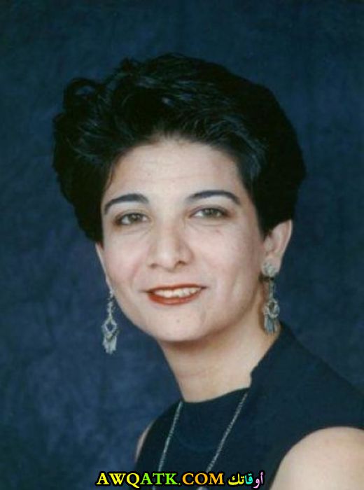 الفنانة أمل حويجة