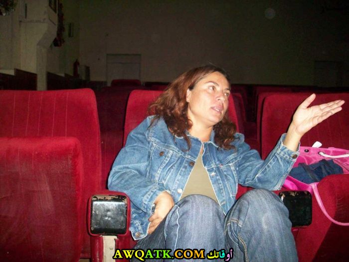 الفنانة أمل عمران