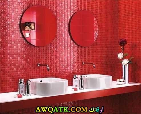 تصميم سيراميك حمام باللون الاحمر روعة