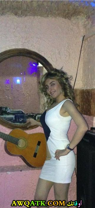 صورة الفنانة جانيار حسن