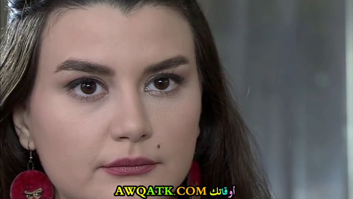 الفنانة جفرا يونس