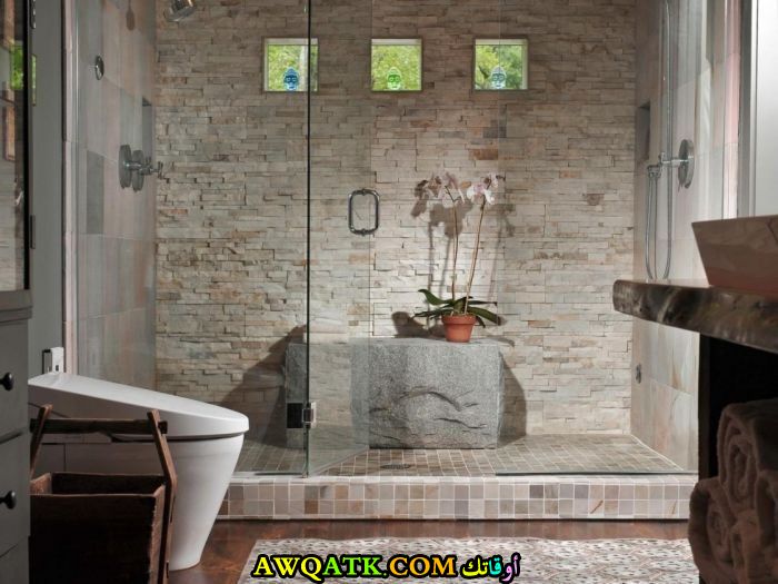 ديكور حمام حجر طبيعي انيق وجميل