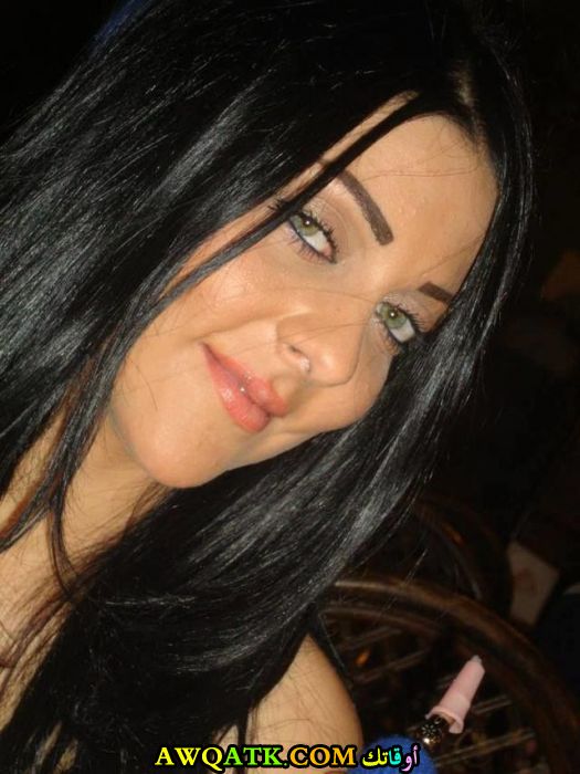 الفنانة رنا ريشة