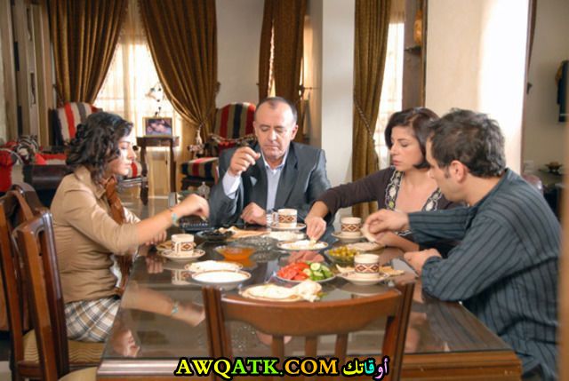 صورة الفنانة سلافة عويشق