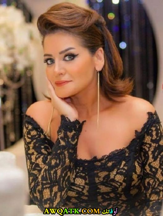 أحدث صورة للفنانة سوزان سكاف