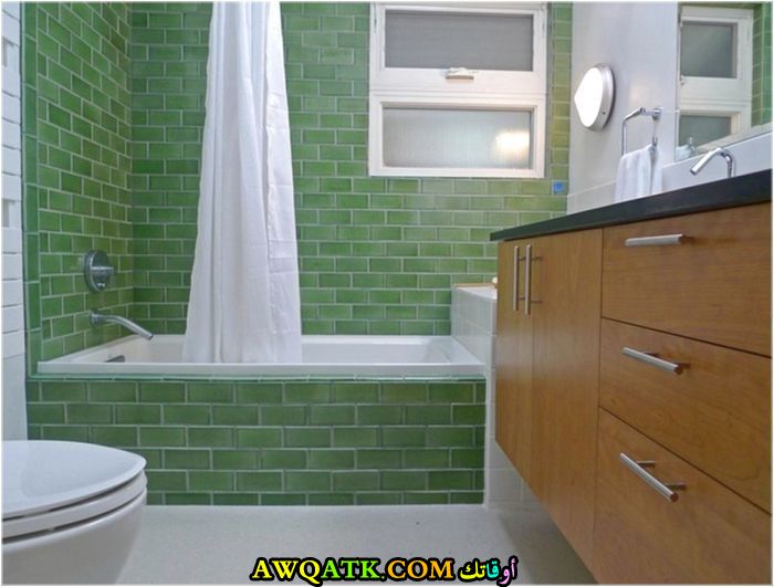سيراميك حمام باللون الأخضر جميل ورائع