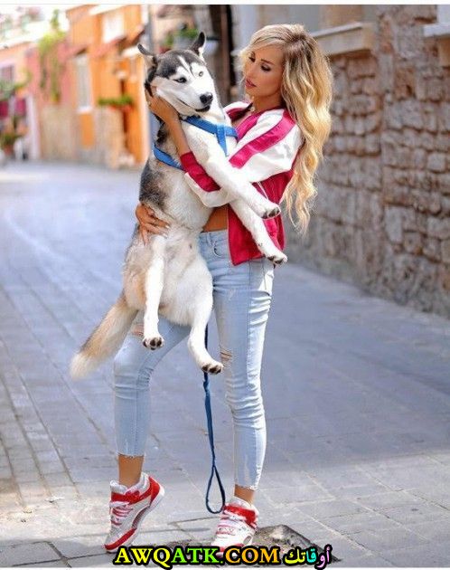 أجدد صورة مايا نعمة