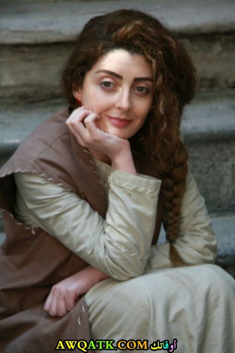 الفنانة مي مرهج