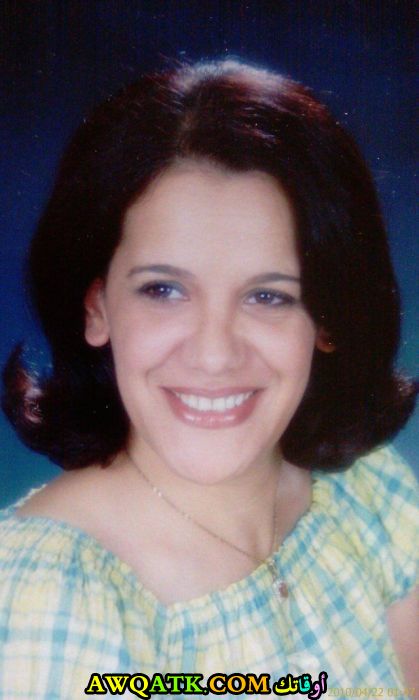 الفنانة ميادة درويش