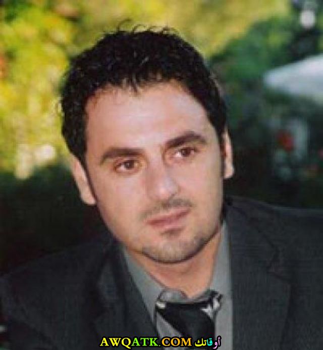 صورة قديمة للفنان يوسف حداد