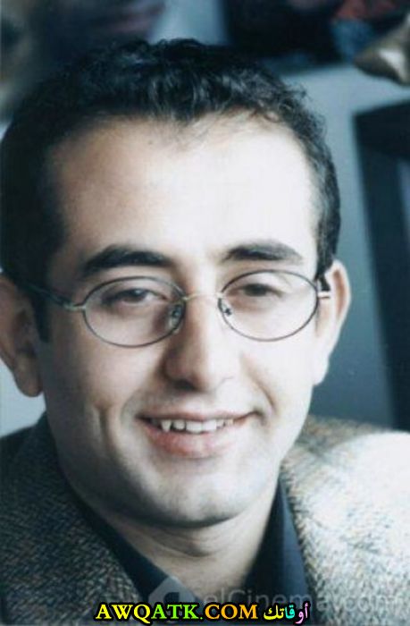 صورة قديمة للفنان أدهم مرشد