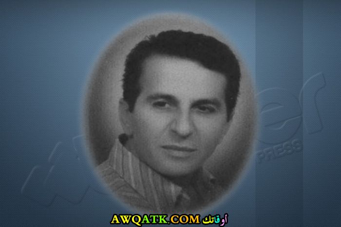 صورة قديمة للفنان جان كارات