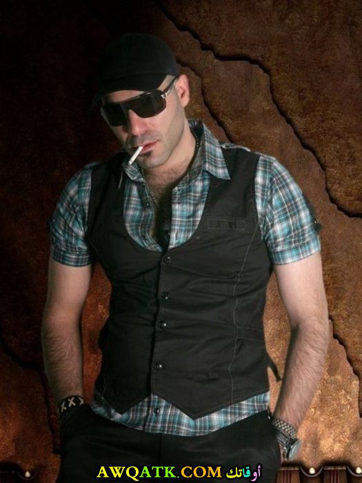 صورة رائعة للفنان جلال الطويل