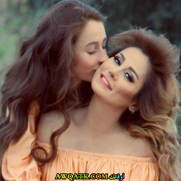ريم نصري و ابنتها