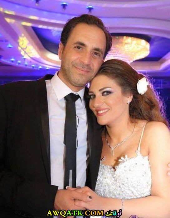 أجمل صورة لعلي صطوف مع زوجته