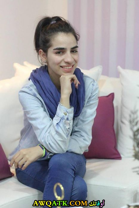 الفنانة نور جابر