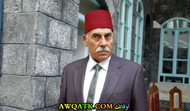 صورة قديمة للفنان هاني شاهين