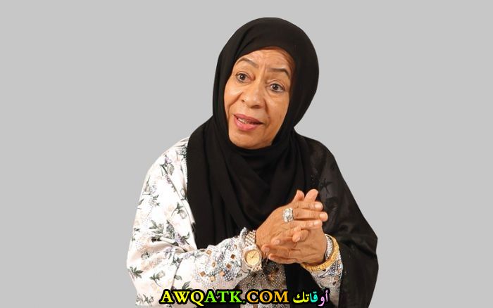أحدث صورة للفنانة رزيقة الطارش