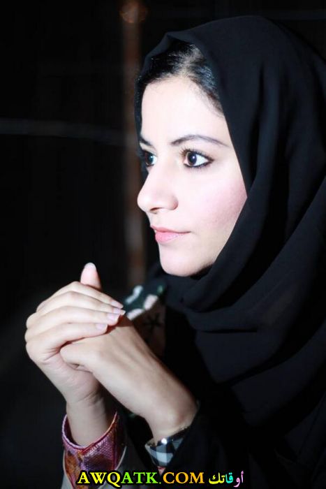صورة الفنانة فاطمة الطائي
