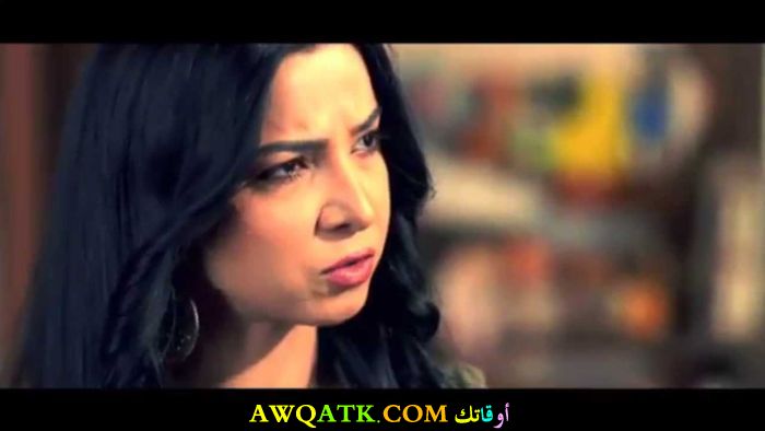 الفنانة مها النمر
