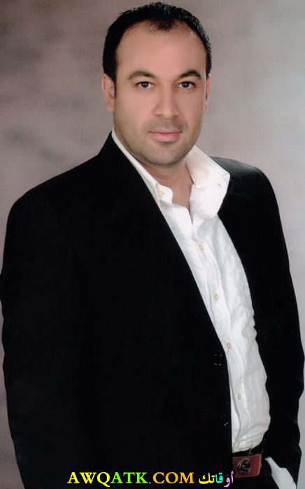 أجدد صورة للفنان وائل أبو غزالة