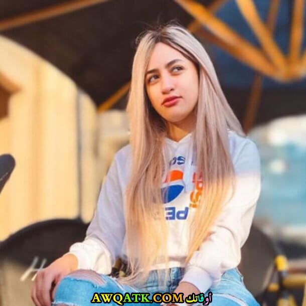 الجميلة مودة الأدهم