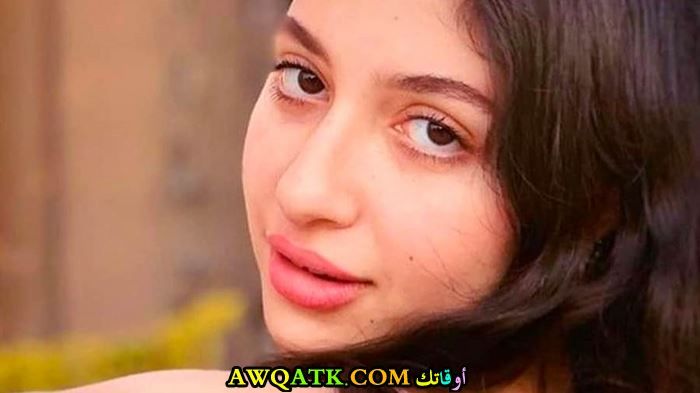 وجه الفنانة للا فضة