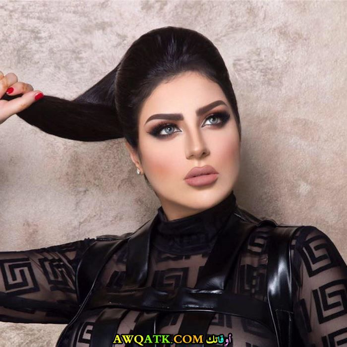 الإعلامية حليمة بولند