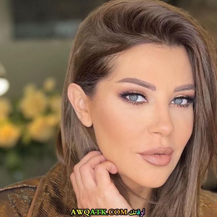 الإعلامية كارلا حداد