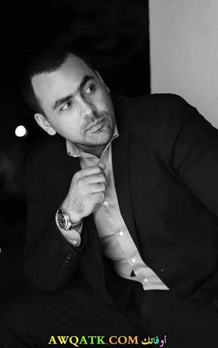 المذيع يوسف الحسيني