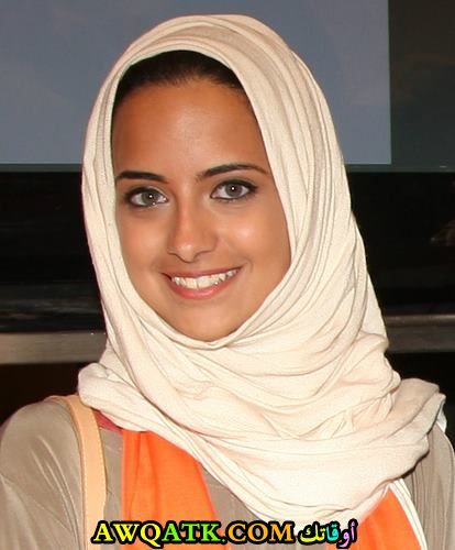 دينا علي