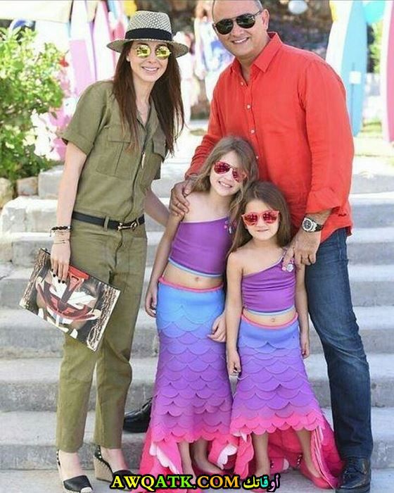 فادي الهاشم وبناته وزوجته