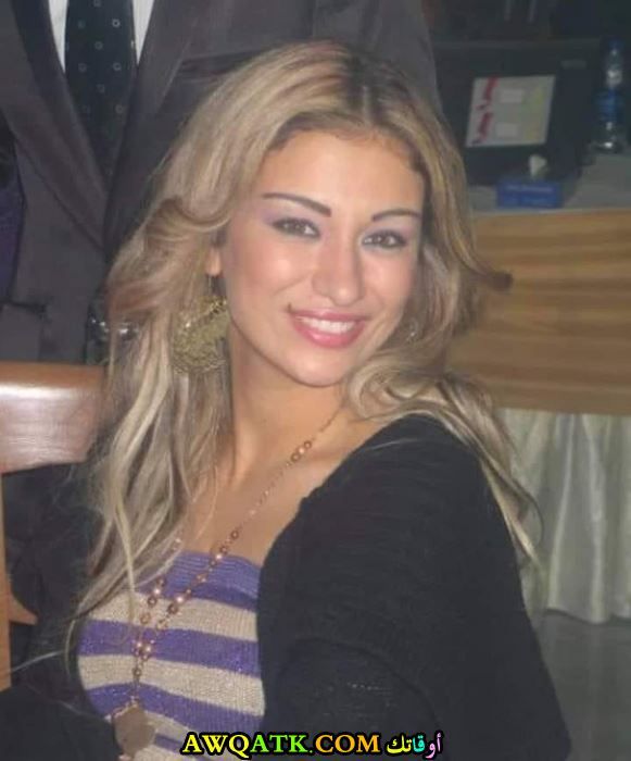 الفنانة ريم غزالي