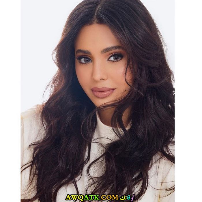 الممثلة اليمنية سارة اليافعي