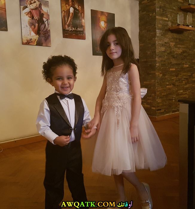 حنين محمد رمضان وأخوها علي