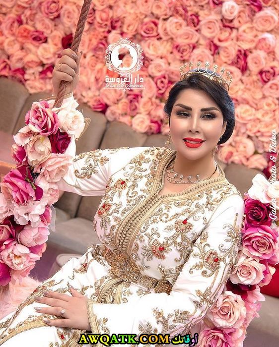 سعيدة شرف الفنانة المغربية